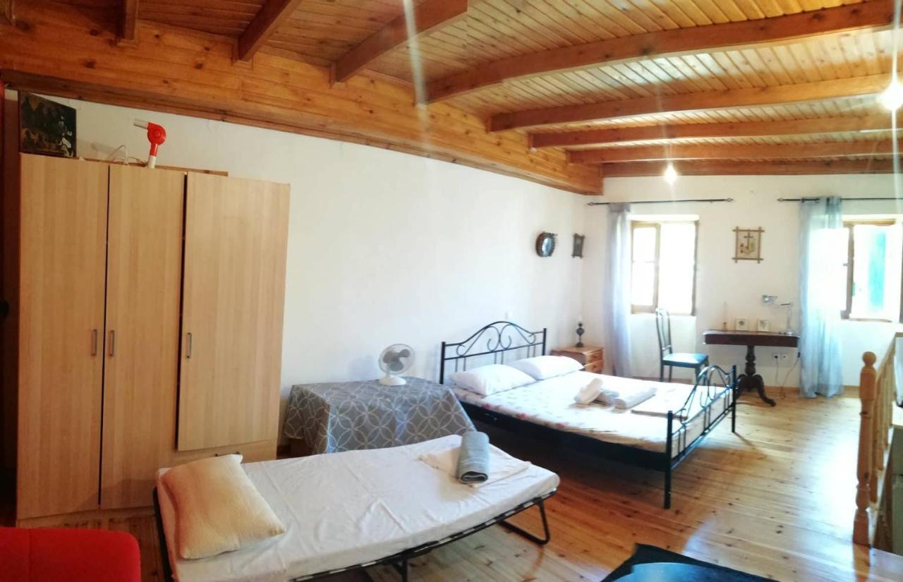 Country Traditional House In Corfu Village, Greece Sinarades Екстер'єр фото