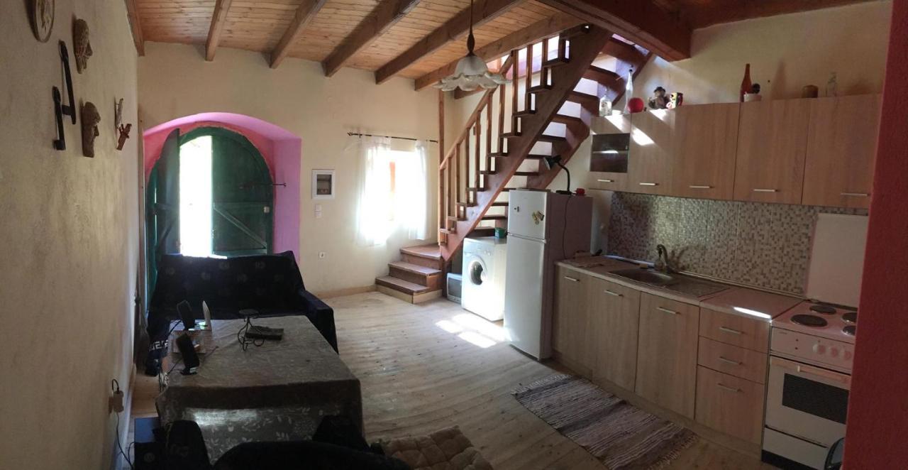 Country Traditional House In Corfu Village, Greece Sinarades Екстер'єр фото
